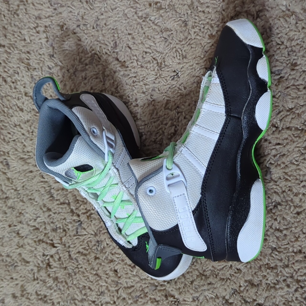 Jordan 6 Rings - Picture 3 of 7